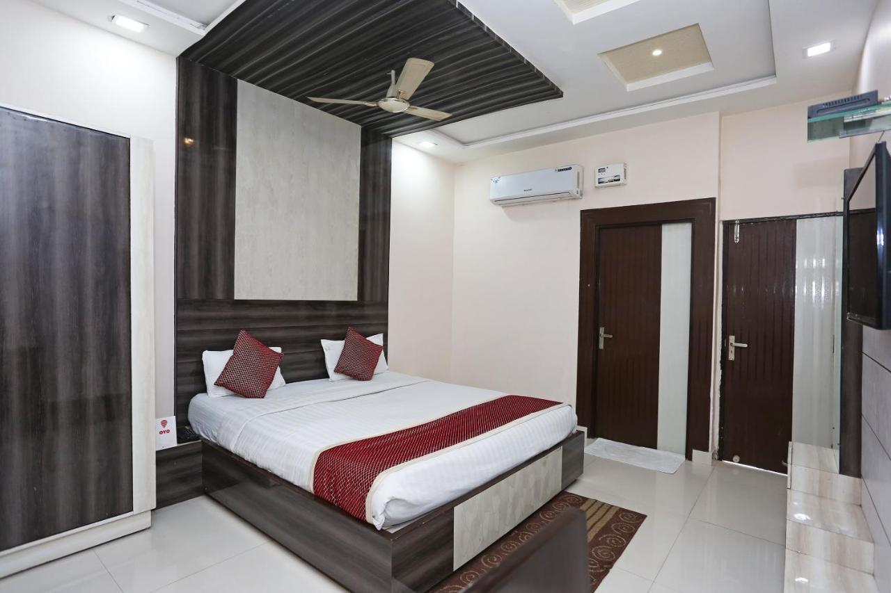 Oyo 3202 Hotel Gayatri Residency Agra  Esterno foto