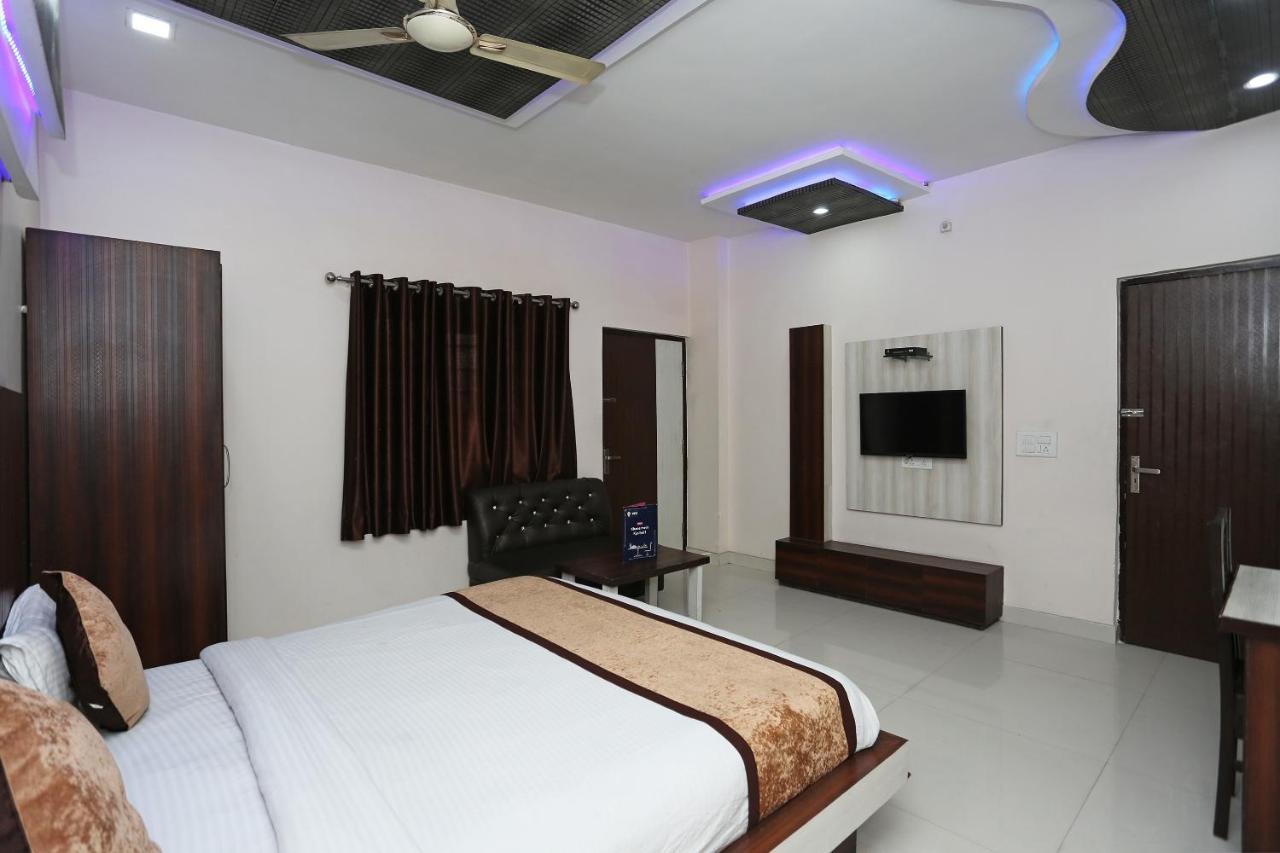 Oyo 3202 Hotel Gayatri Residency Agra  Esterno foto