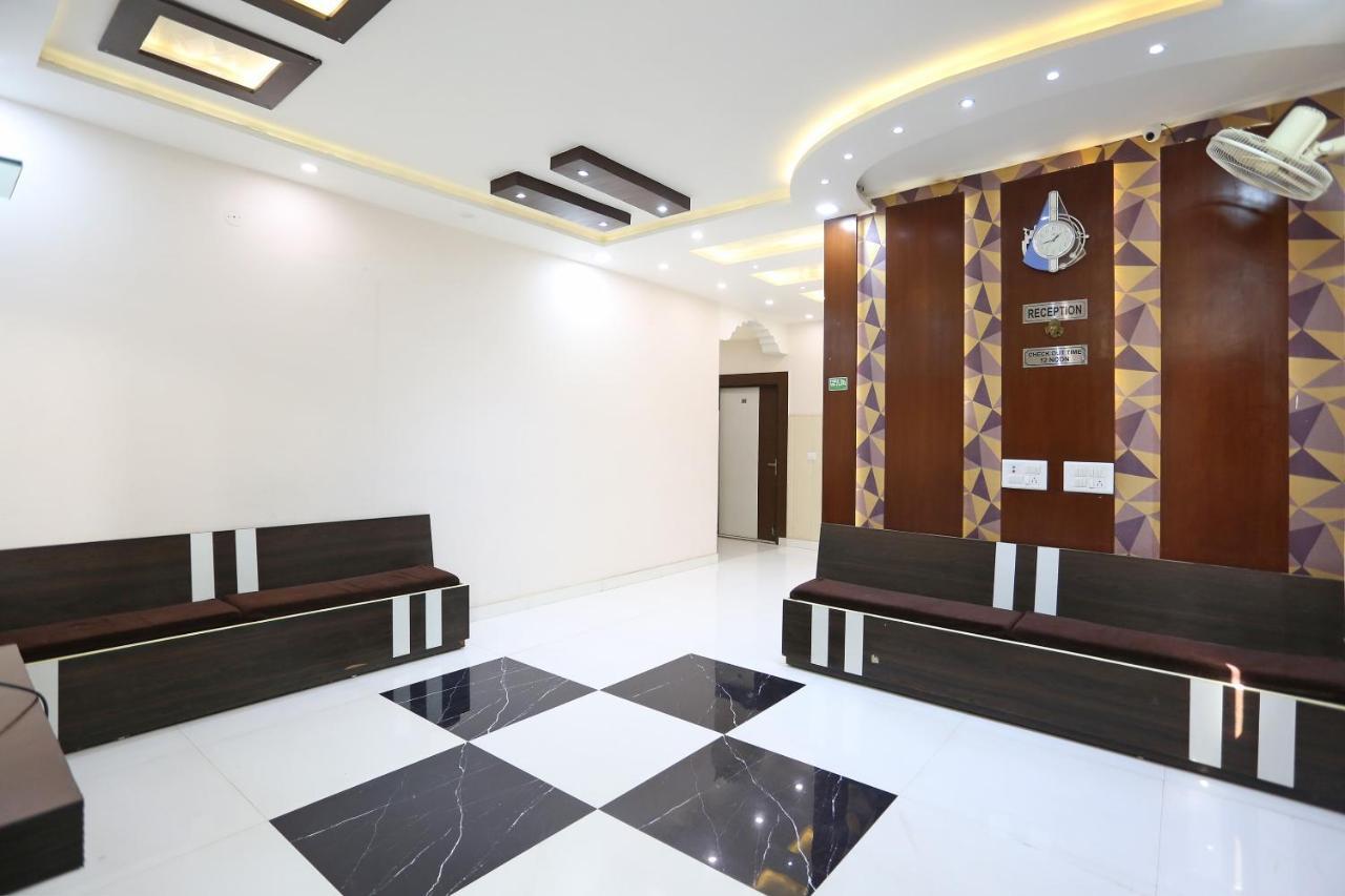 Oyo 3202 Hotel Gayatri Residency Agra  Esterno foto