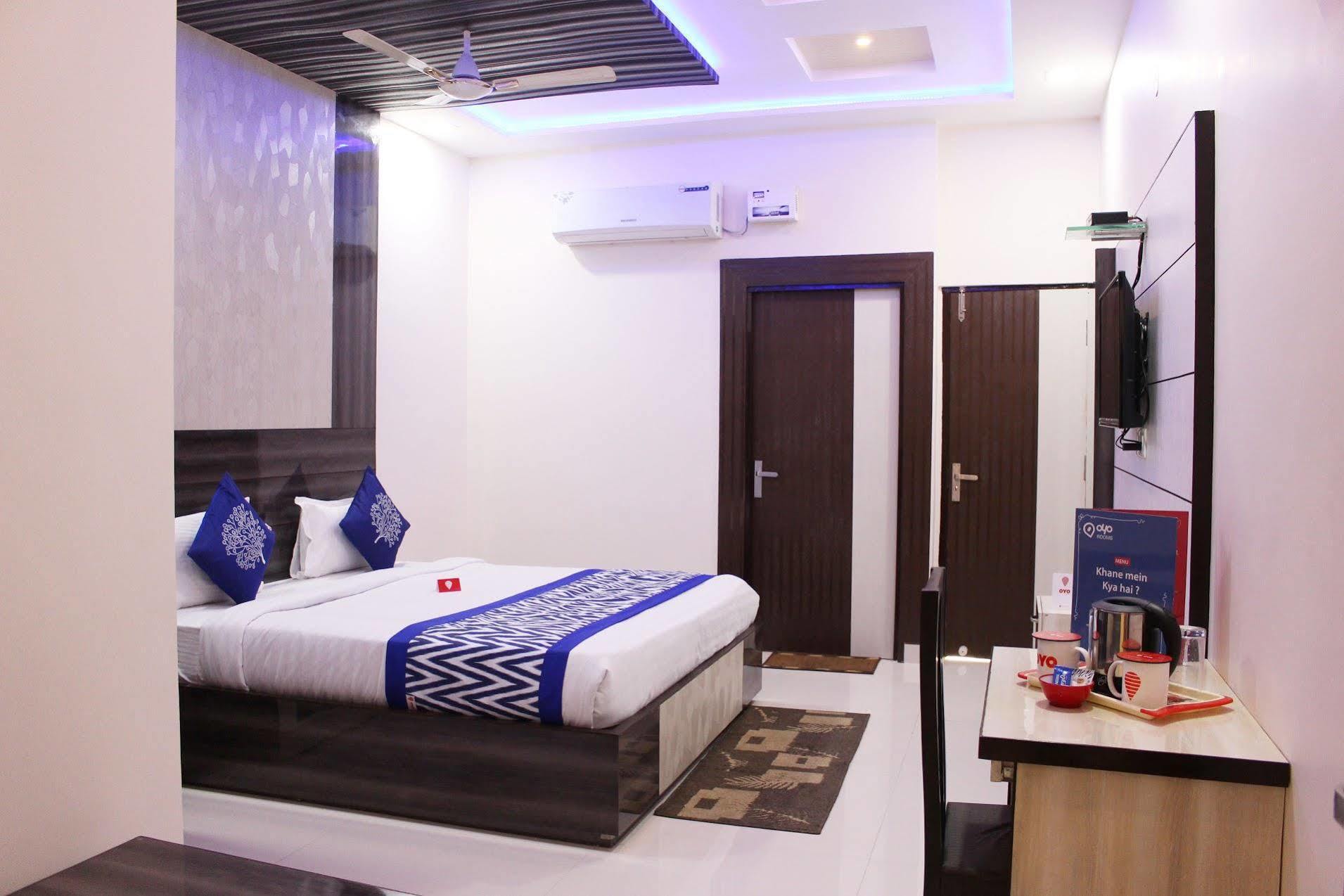 Oyo 3202 Hotel Gayatri Residency Agra  Esterno foto